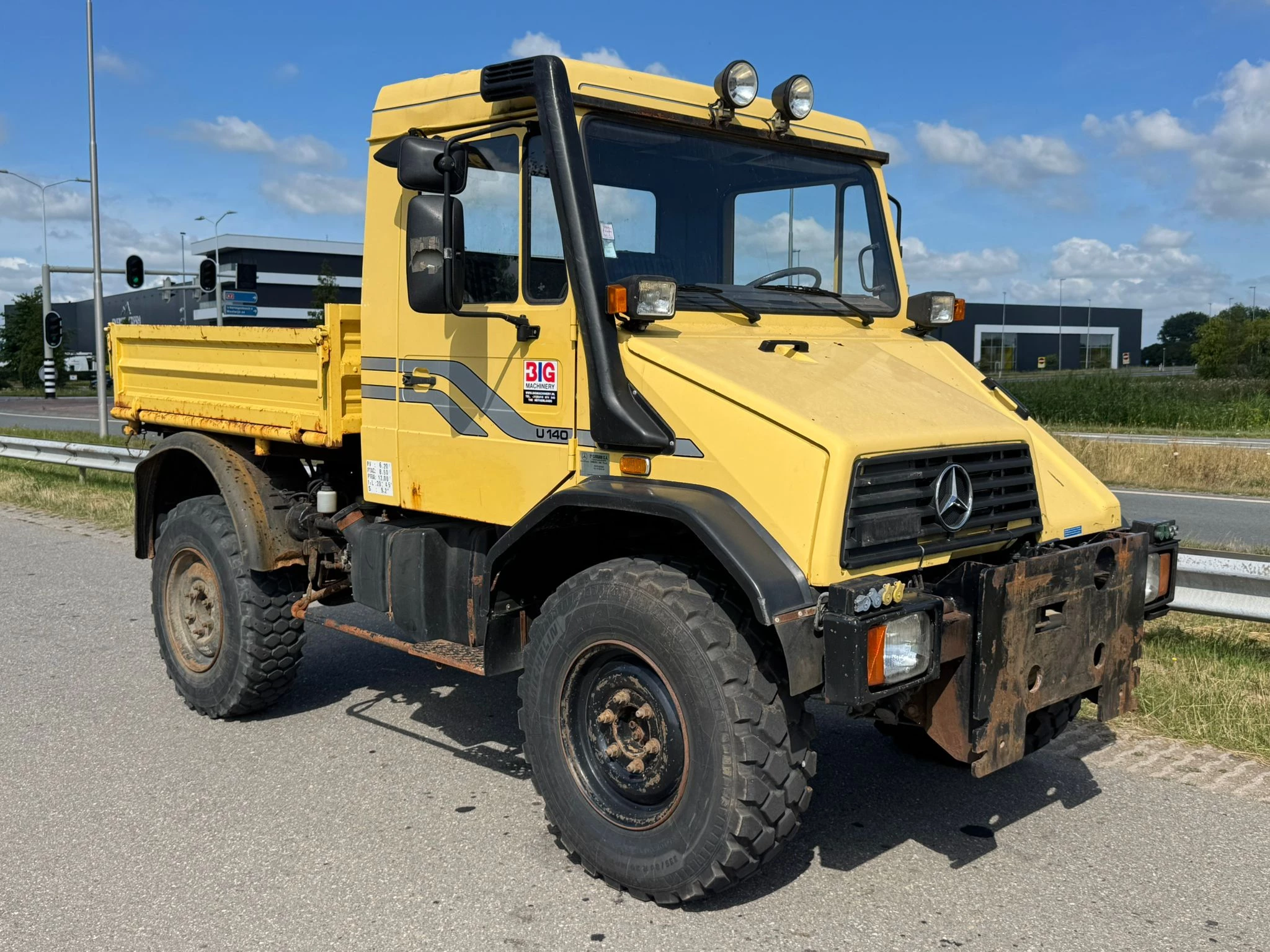 Mercedes-Benz Unimog U140 1994 immagine 5