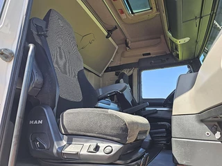 MAN TGX 2020 - 33.580 image 7