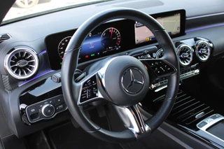 Mercedes-Benz CLA 2023 - Shooting Brake 250e AUT8 Luxury Line WIDESCREEN KEY-LESS GO SFEER 18'' image 10
