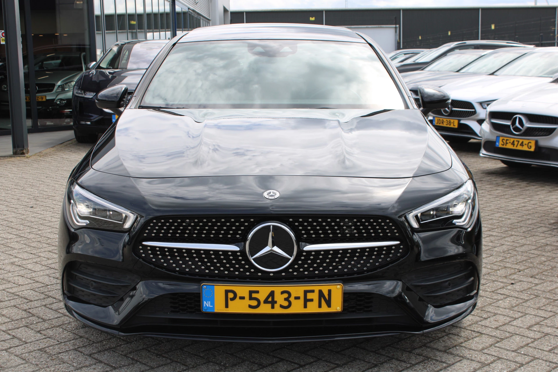 Mercedes-Benz CLA 2022 - Shooting Brake 200 AUT7 AMG LINE NIGHT PANORAMADAK SFEER CARPLAY KEY-LESS GO MULTIBEAM obrázek 6
