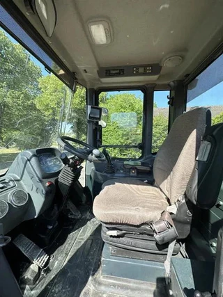 Hyundai HL730-9A 4X4 Radlader Mulch-/Klappschaufel KLIMA A 2016 - HL730-9A 4X4 Radlader Mulch-/Klappschaufel KLIMA A/C image 17