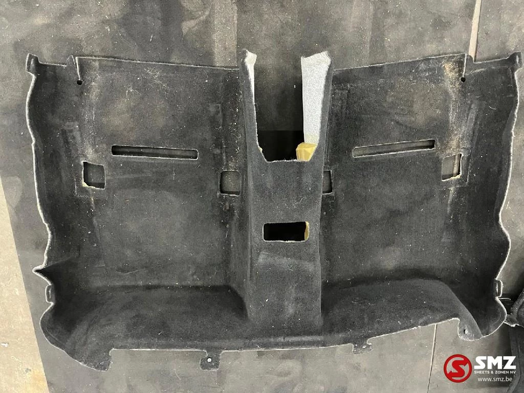 Mercedes-Benz - Occ set interieur met zetels S212 Mercedes obrázek 9