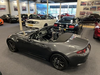 Mazda MX-5 2016 - ND Roadster 1.5 SkyActiv-G 131PK GT-M Bose Sportspack Recaro PDC Apple CarPlay zdjecie 9