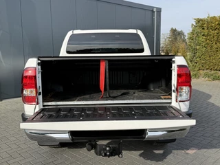 Toyota Hilux 2021 - 2.4 D-4D AUTOMAAT / 4x4 / 1e EIG. / 3.500 KG AHG / CAMERA / TREKHAAK / ECC / CRUISE / CARPLAY imagen 6