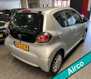 Toyota Aygo 2011 - 1.0-12V Comfort 2e Eigenaar - NAP - Navigatie - Airco image 2