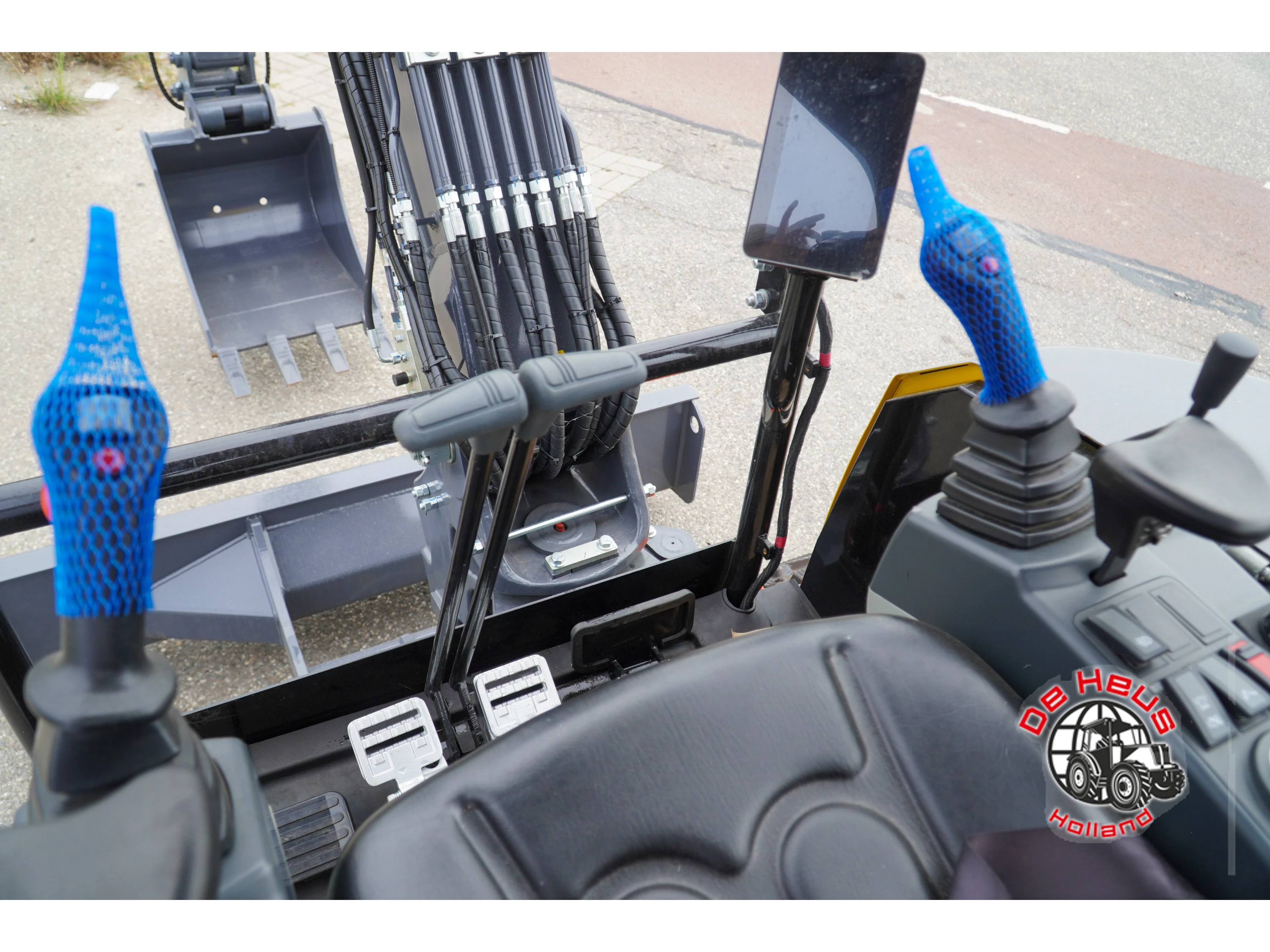 Eurotrac - HE36SR obrázek 11