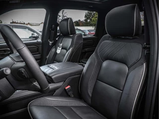 Dodge Ram 1500 2024 - Limited Night Hurricane | BPM-vrij leverbaar! | 3.0L High Output 540pk 4x4 Crew Cab immagine 13