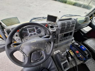 Iveco Trakker 2006 - 380T35 / 6X4 / 2X BIG AXLE / FULL STEEL / HMF 1560 K2 REMOTE / 2SIDE TIPPER / 335304 KM / NEW TURBO / AIRCO / EURO-3 / 2006 bild 26