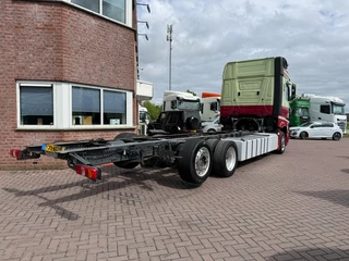 Mercedes-Benz Actros 2015 - Actros 2745LL 6X2 GIGASPACE CHASSIS EURO6 HOLLAND TRUCK TOPZUSTAND!!! zdjecie 4