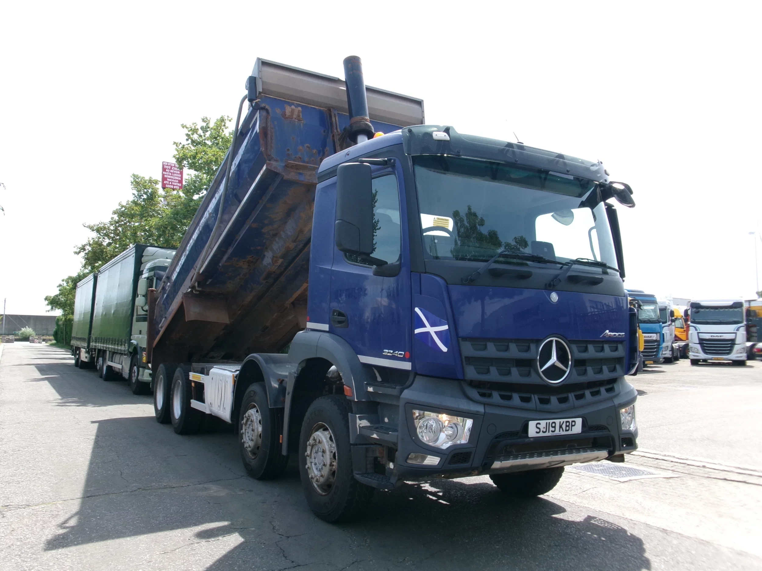 Mercedes-Benz Arocs 3240 2019 - 8X4 KIPPER immagine 3