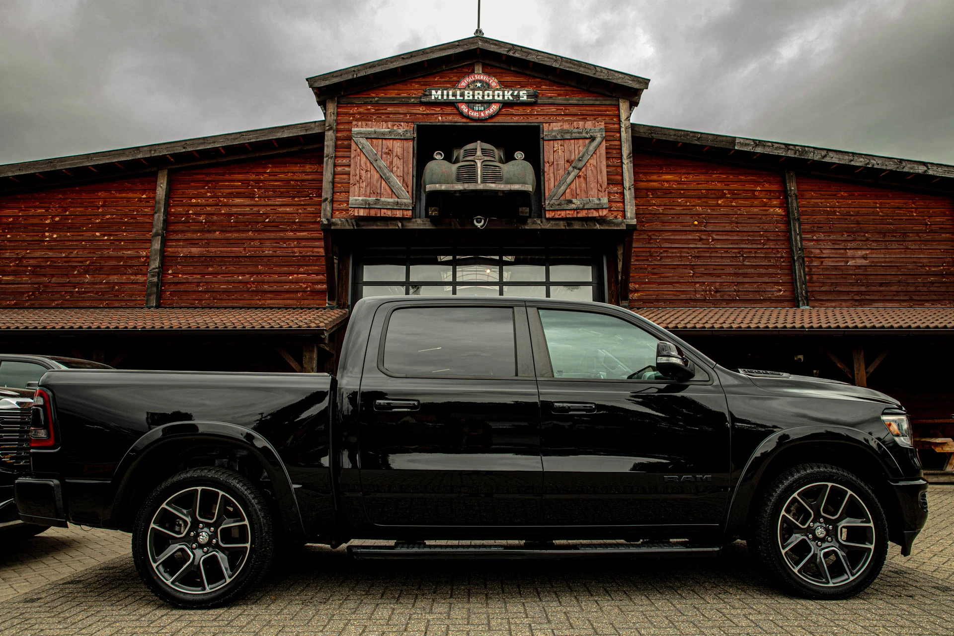 Dodge Ram 1500 2020 - Dodge ram 1500 Sport Night afbeelding 5