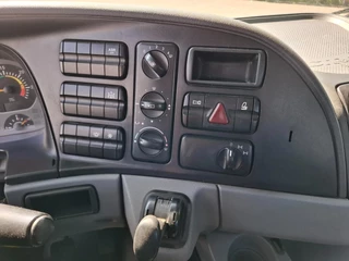 Mercedes-Benz Actros 2008 - 3351 V8 / 6X4 / !! 182393 KM !! / RETARDER / 2XBIG AXLE / PTO / FULL-STEEL / DRUM BRAKES / AIRCO / 2008 immagine 19