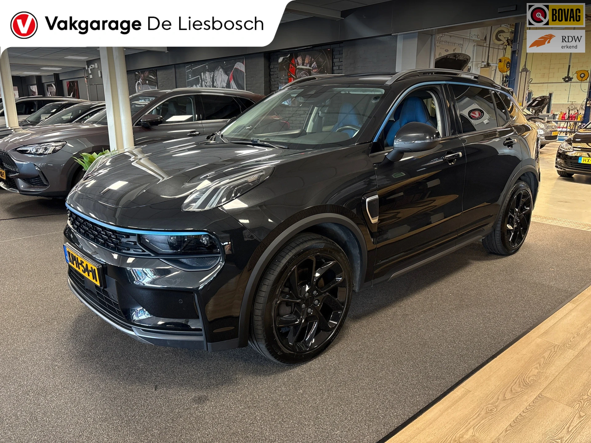 Lynk & Co 01 2022 - 1.5/pano/navi/camera/infinity/memory/elec klep/apple carplay afbeelding 1