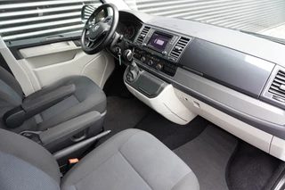 Volkswagen Transporter 2018 - 204pk Euro6 Automaat L2H1 2x Schuifdeur Dubbele cabine Highline 70 Edition LED Navigatie Trekhaak Parkeersensoren Cruise control Stoelverwarming image 3 thumbnail