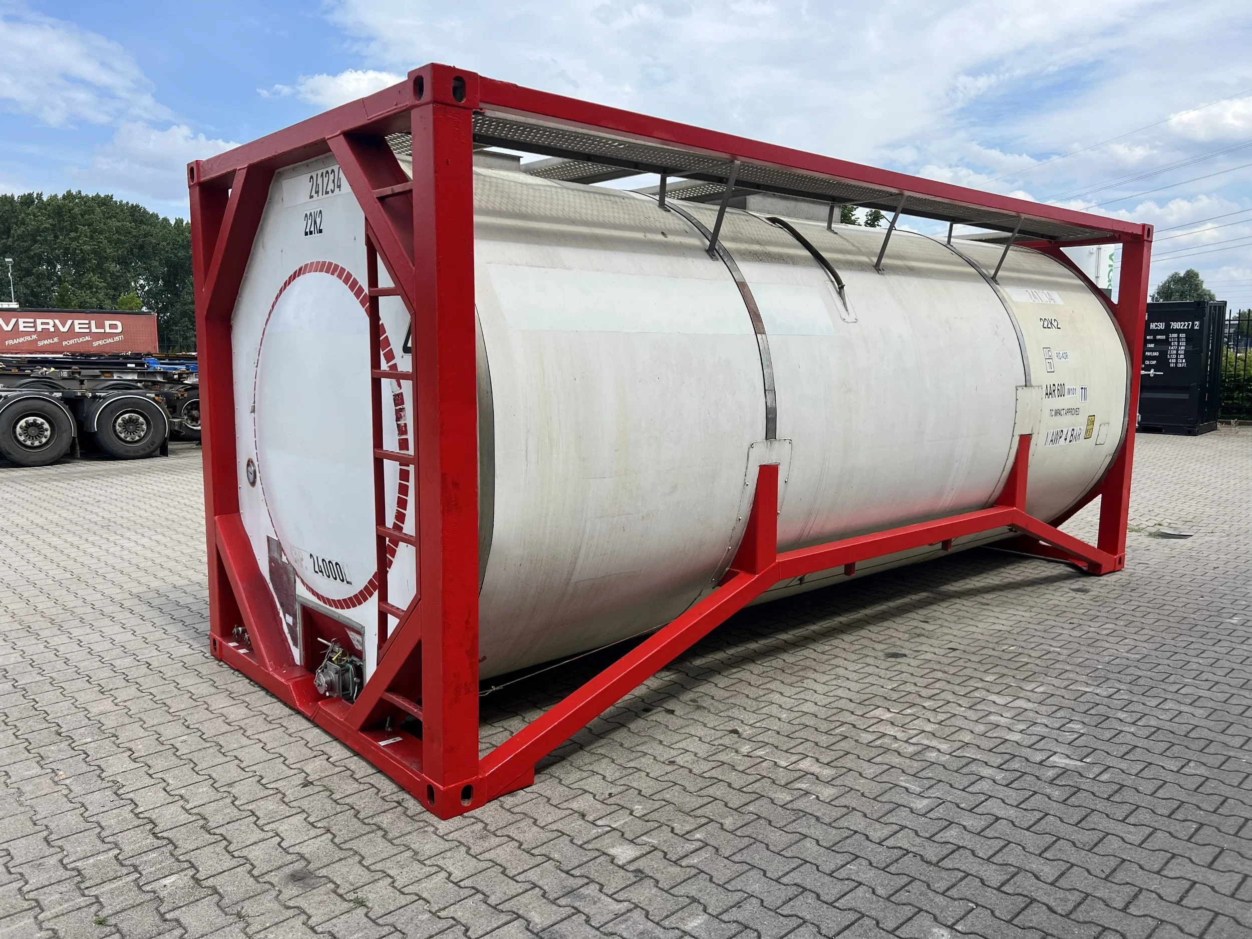 Welfit Oddy 1997 - 20FT ISO, 24.000L / 1-COMP. / UN PORTABLE T11/ valid 2,5Y/CSC-inspection till 09/2026 afbeelding 2