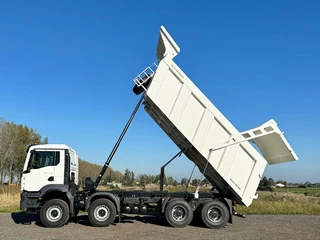 MAN TGS 2023 - 41.400 BB CH 8x4 Tipper Truck bild 12