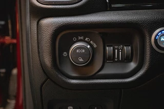 Dodge Ram 1500 2024 - Rebel Night zdjecie 16