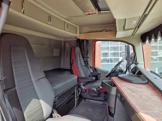 Volvo FH 2020 - 13.540 Lowroof 4x2 - Retarder - Full air - I parkcool - Lightbar - imagen 22