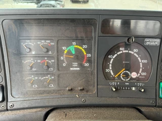 Scania R 2004 - R340 6X2 EURO 3 MANUAL obrazek 9