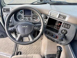 DAF CF 85.460 2008 - SPACECAB (ZF16 MANUAL GEARBOX / EURO 5 / COMPLETE SPOILERSET ON CABIN / MX-BRAKE / AIRCONDITIONING / ETC.) imagem 7