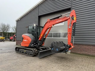 Kubota U56-5 minigraver NIEUW incl CW10 + 3 bakken 2025 afbeelding 3 miniatuur