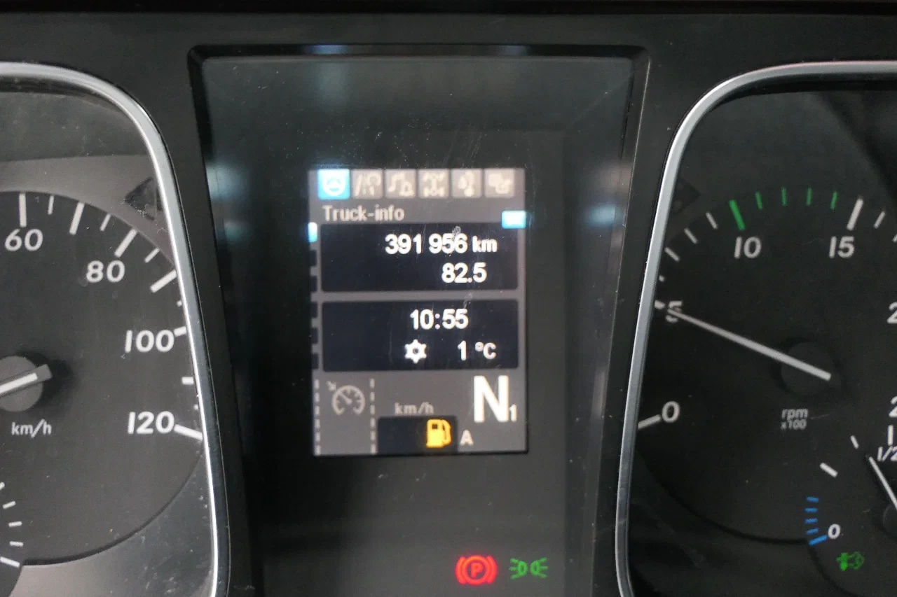 Mercedes-Benz Actros 2021 - 1945 | 2 Tanks | 391956Km | 2021 | Tires 85% | 2 Beds | Fridge | A/C | Automatic | Euro6 | 4X2 | Belgium Truck imagen 25