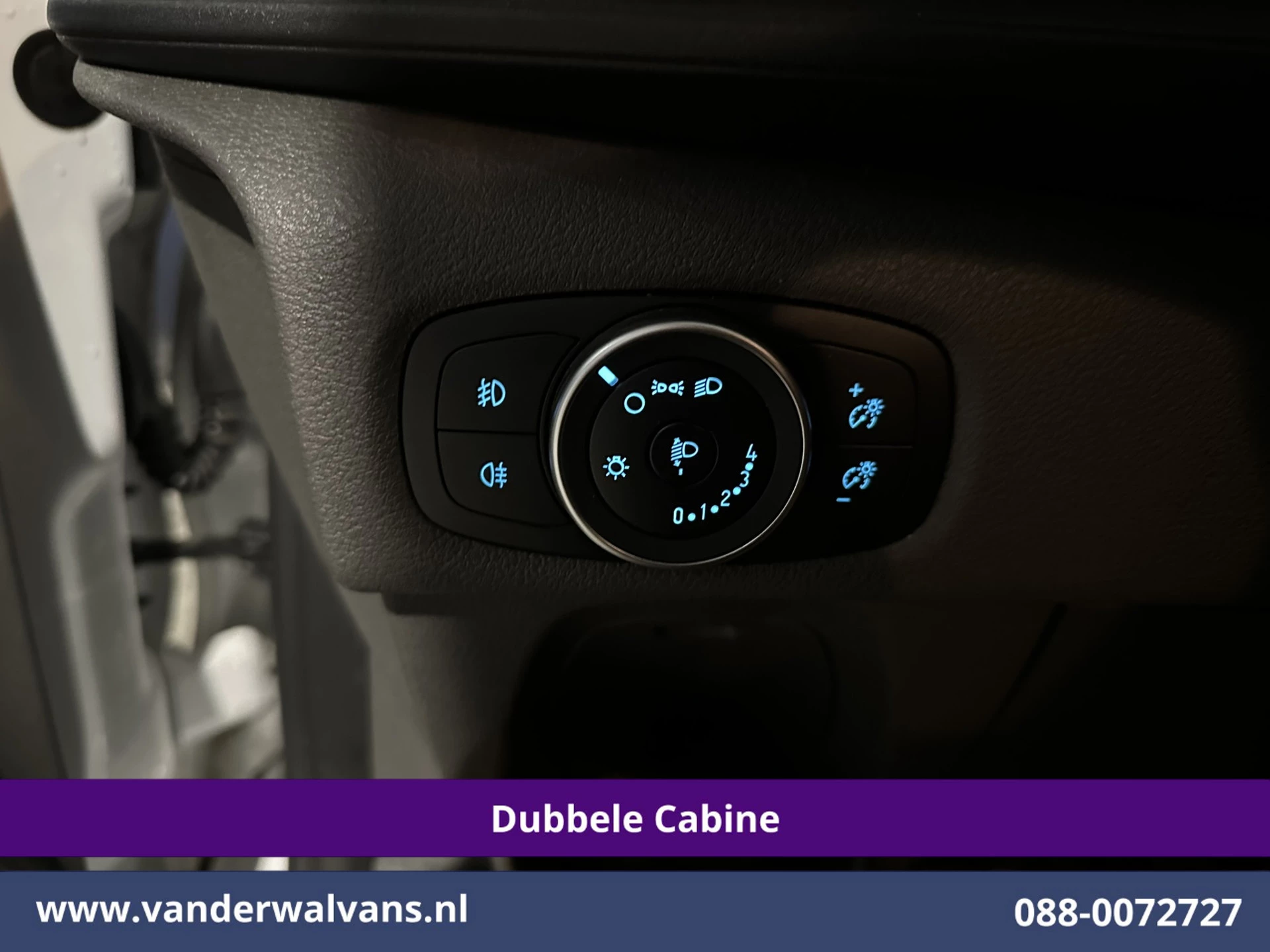 Ford Transit Custom 2021 - 2.0 TDCI 130pk L2H1 Dubbele Cabine Euro6 Airco | 5-Zits | Navigatie | Apple Carplay | LED | Cruisecontrol image 18