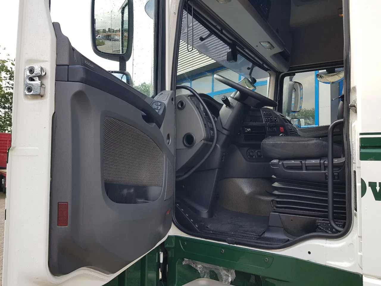 DAF XF 440 2015 - ADR AT FL EXII OX obrázek 8
