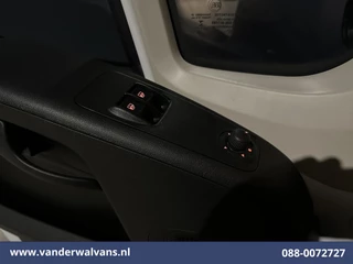 Opel Movano 2023 - 2.2D 141pk Bakwagen Laadklep Euro6 Airco | Camera | Cruisecontrol | 1046kg Laadvermogen obrazek 17