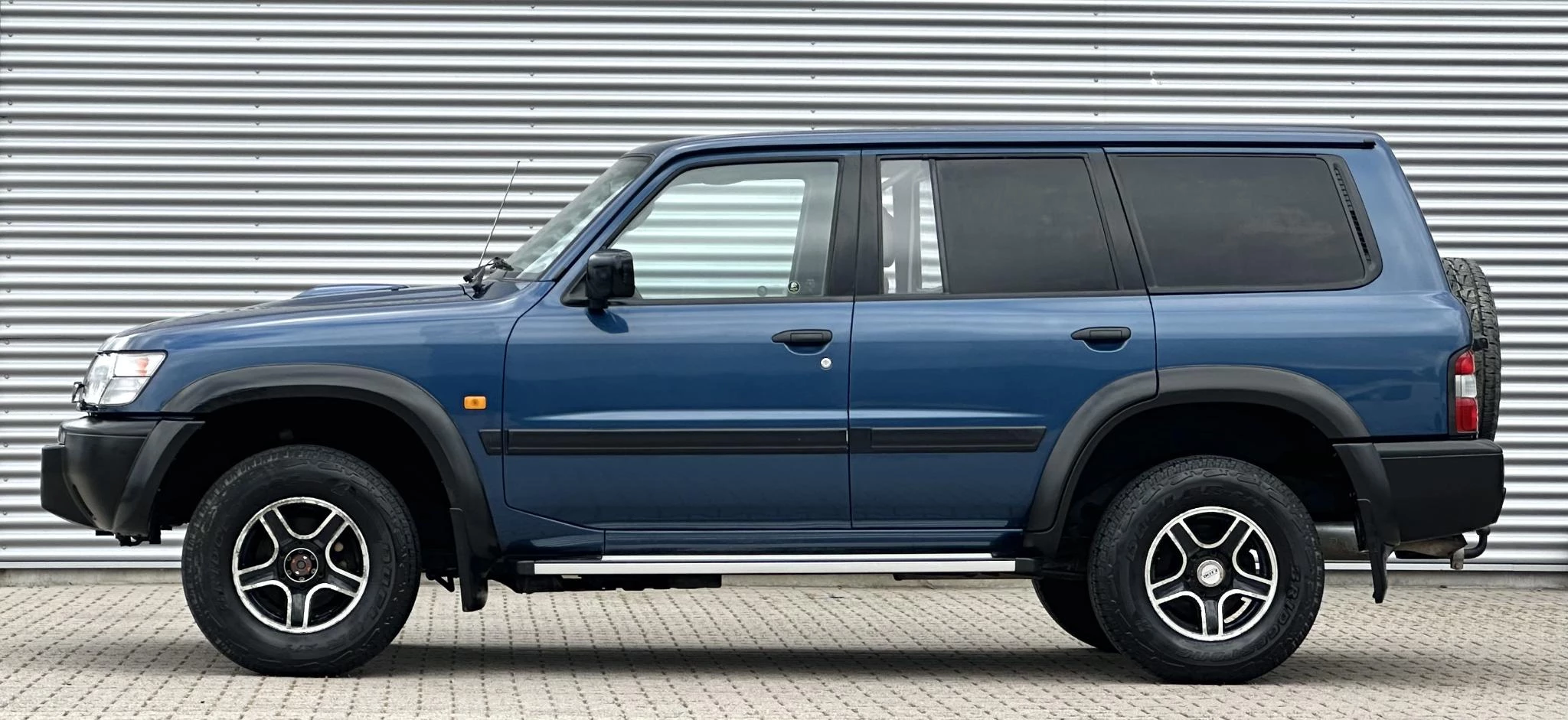 Nissan Patrol 2001 - GR 3.0 Di Comfort voll B-stijl afbeelding 2