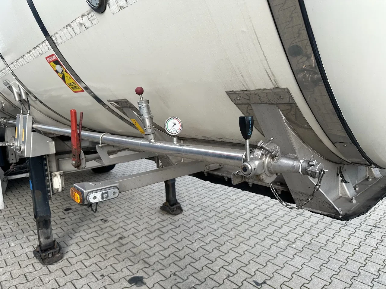 Van Hool 2015 - FOOD / 39.000L / 3-COMP / INOX / NL-trailer image 31
