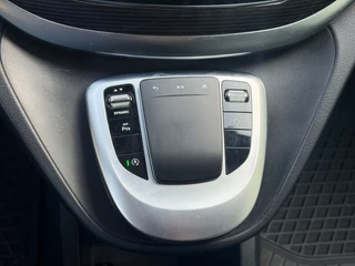 Mercedes-Benz V-Klasse 2021 - 300D Lang Avantgarde Dubbelcabine Airco Navi Trekhaak afbeelding 17
