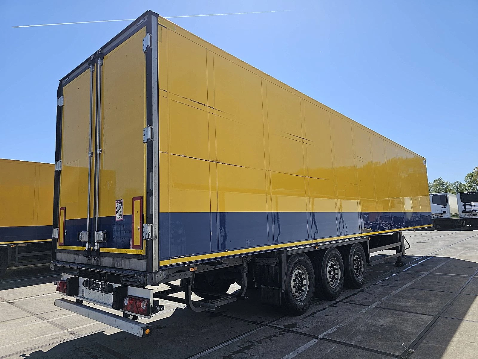 Schmitz Cargobull 2019 - SKO THERMOKING Bild 2