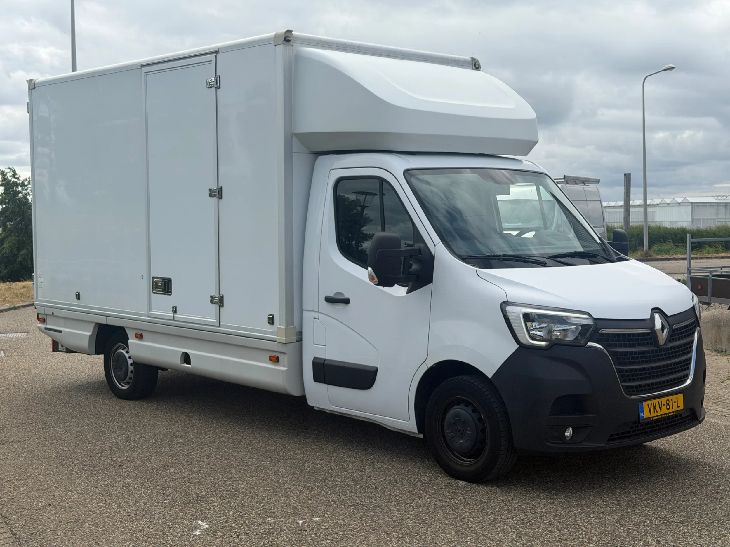 Renault Master 2021 - 2.3DCI Bakwagen Laadklep Zeideur Airco Cruisecontrol 165PK EURO 6 afbeelding 4