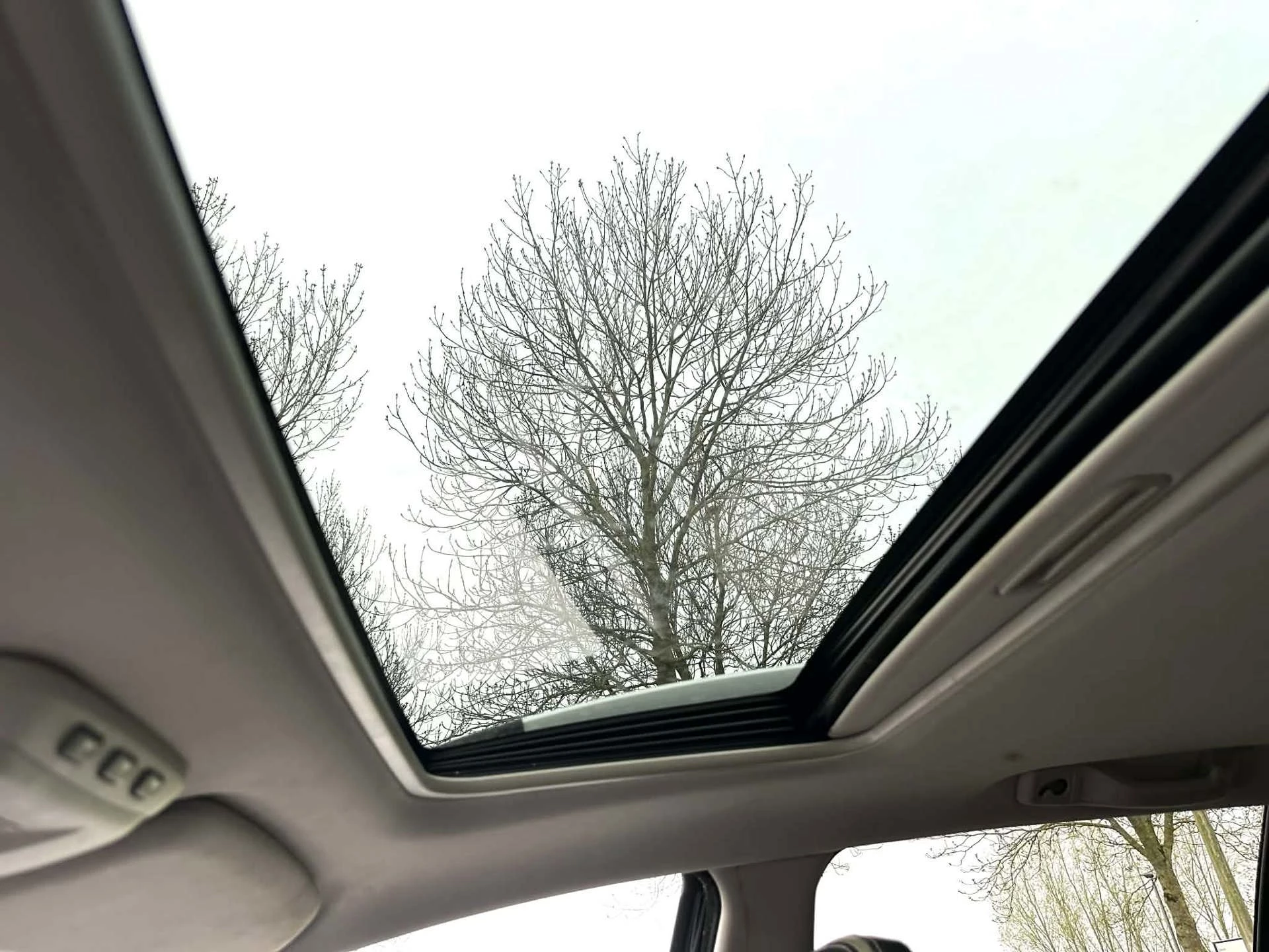 Volvo XC90 2007 - 2.4 D5 Momentum 7 PERSOONS Youngtimer afbeelding 25