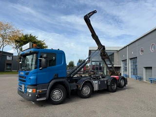 Scania P 2015 - P450 / 8X2 / HIAB 26 TON HOOK / NAVI / SMART TACHO / FULL-AIR / CLEAN TRUCK / AUTOMATIC / EURO-6 / 2015 afbeelding 2 miniatuur