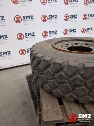 Diversen N/A - Occ band 365/85R20 michelin xzl image 2