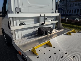Iveco Daily 2024 - 35S18 Auto/Machine Transport Oprijwagen Automaat Airco Cruisecontrol Trekhaak BPM VRIJ immagine 8