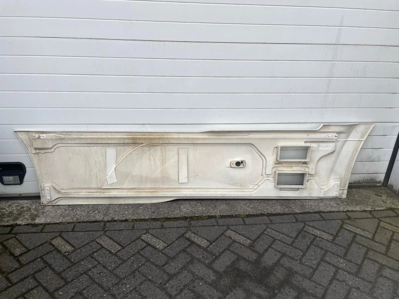 DAF - 2123053 SIDE-SKIRT LH obrázek 2
