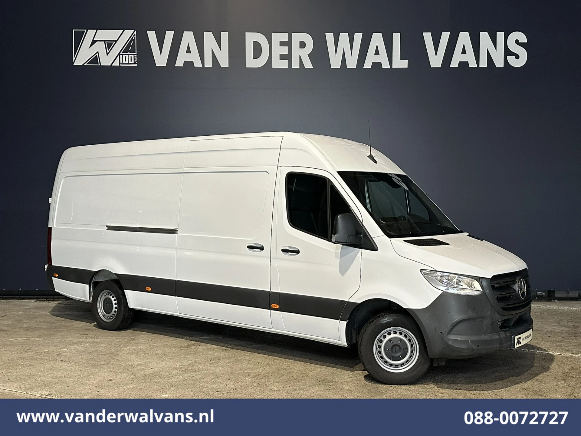Mercedes-Benz Sprinter 2023 - 315 CDI 150pk L3H2 Euro6 Airco | Camera | Apple Carplay | Chauffeursstoel afbeelding 1