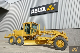 Caterpillar 2009 - 130G Ex-army image 3 thumbnail