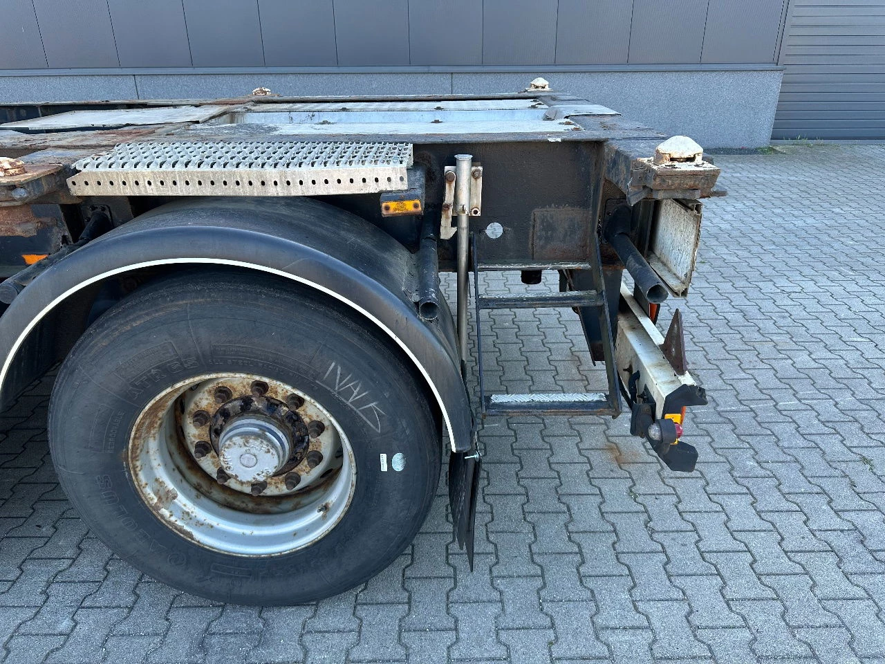 Van Hool 2000 - 20FT/30FT ADR (EX/II, EX/III, FL, OX, AT) / SAF / drum / liftaxle / NL-Chassis obrázek 12