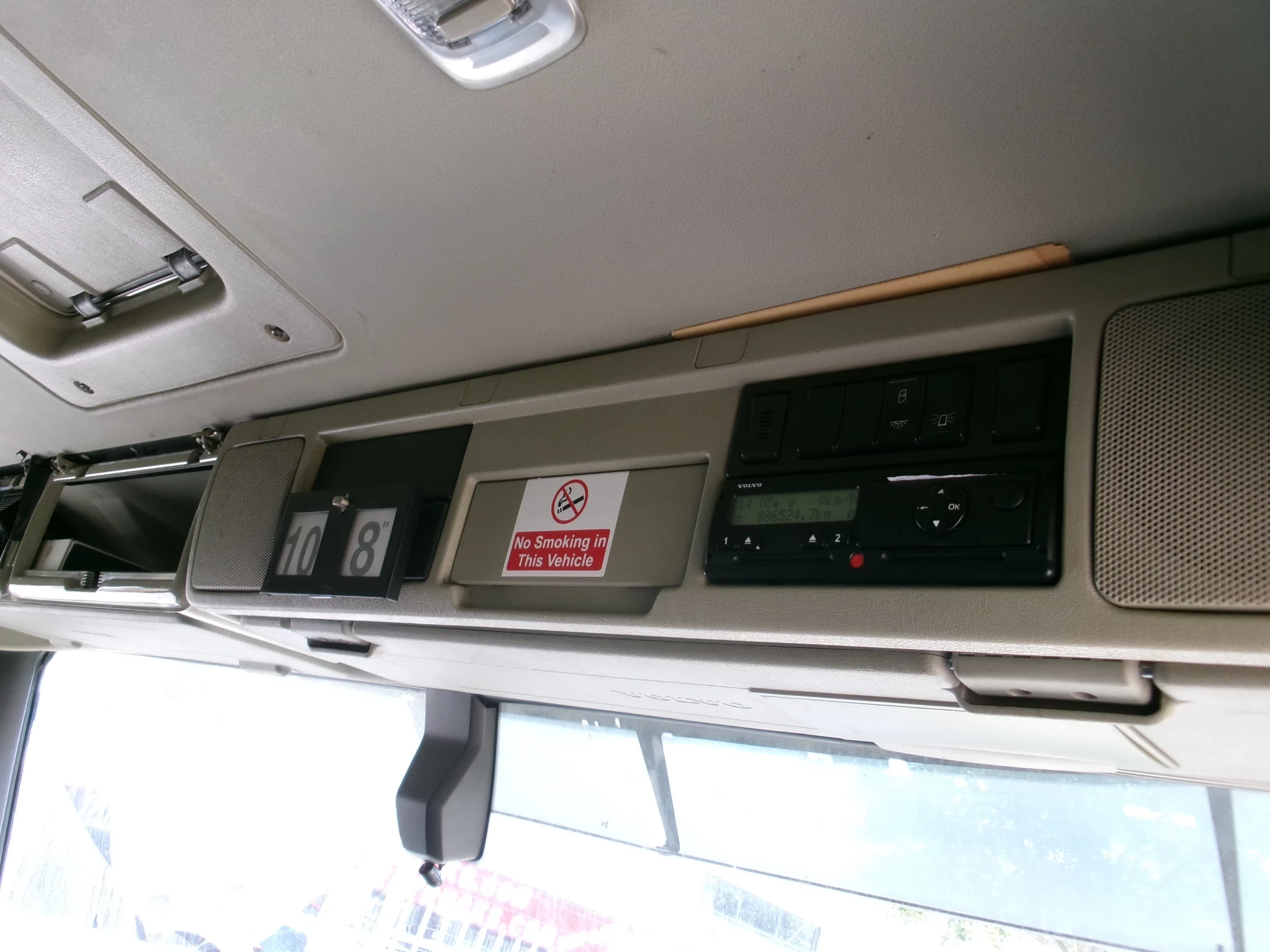 Volvo FM 370 2019 - 6X2 LIFTAS immagine 10