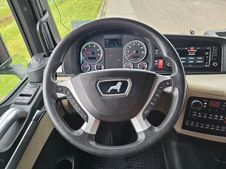 MAN TGX 2017 - 18.460 imagem 12