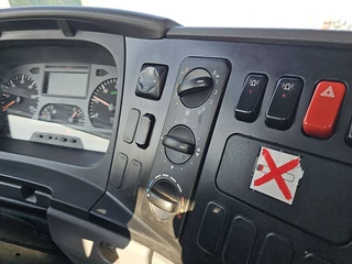 Mercedes-Benz Atego 2008 - 818 imagem 12