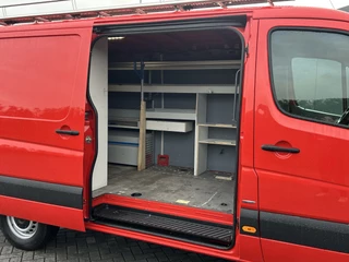 Mercedes-Benz Sprinter 2018 - 314 CDI 143 PK / L2H1 / 1e EIG. / IMPERIAAL / INRICHTING / 2.8T. TREKHAAK / AIRCO / CRUISE afbeelding 11