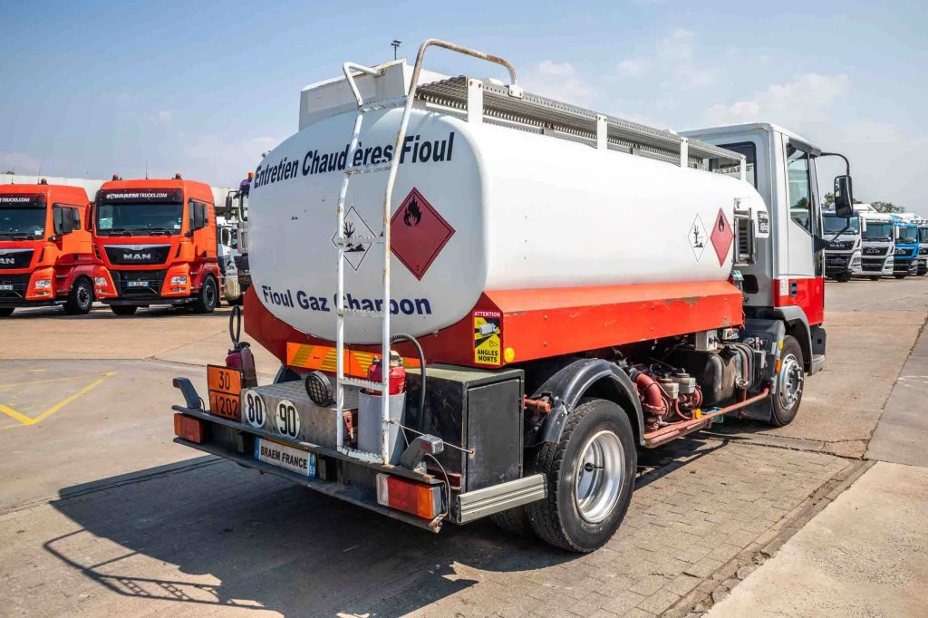 Iveco 1994 - 85E15+ CITERNE 5000 L image 3