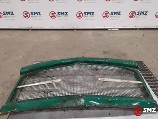 Mercedes-Benz N/A - Occ Grille Mercedes 1113 Bull nose image 1