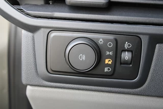 Ford Transit Custom 2024 - 300 2.0 TDCI L1H1 Trend 136pk - Carplay - Android - Camera - LED - Stoelverwarming - 70l tank - Rijklaar obrazek 17