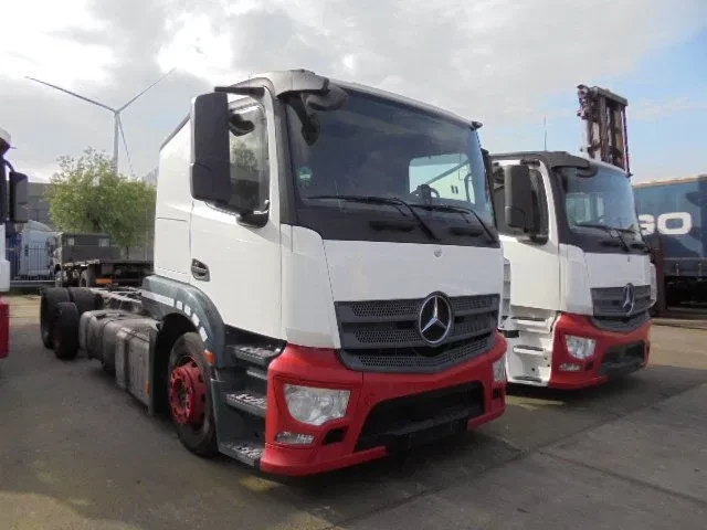 Mercedes-Benz Actros 2014 - 2336 LL 6X2 EUR 6 obrázek 17